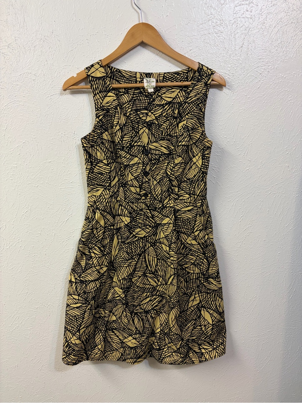 Weston Wear Sleeveless Yellow Leaf Print Dress